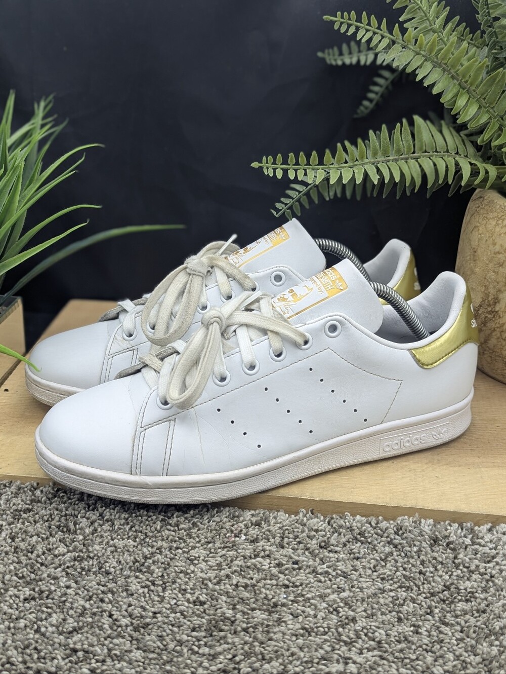 Adidas Stan Smith Women's Size 10.5 White Leather Court Shoes Workout Gym